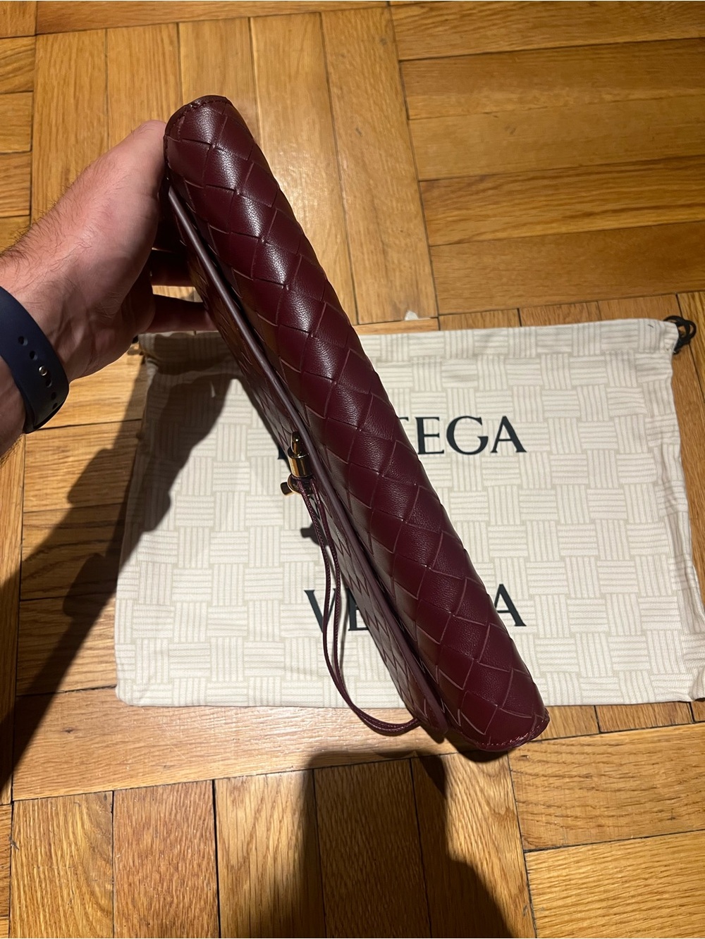 Bottega Veneta Intrecciato Andiamo Top Handle Clutch Barolo (red) Brand New - Picture 7 of 9